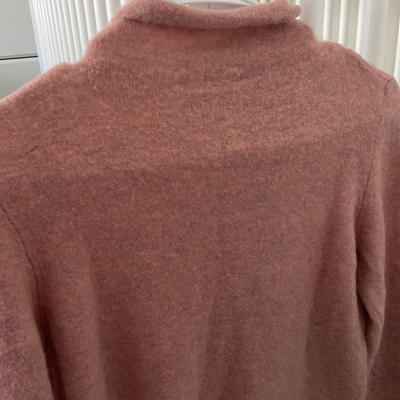 Madewell soft pink turtleneck sweater size m - Picture 5 of 6